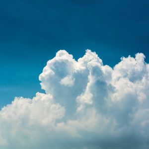can drone fly above clouds 3
