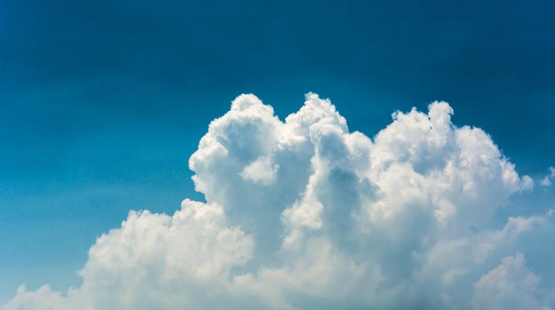 can drone fly above clouds 3